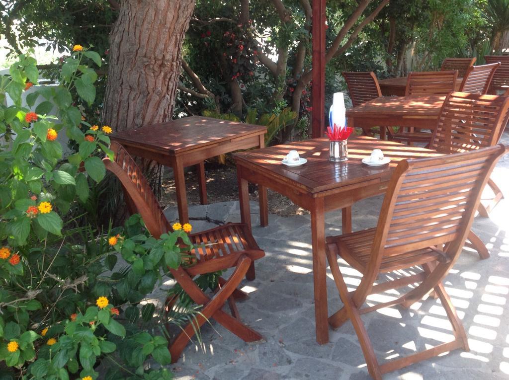 Cala Cavone Guest House Понца Екстер'єр фото