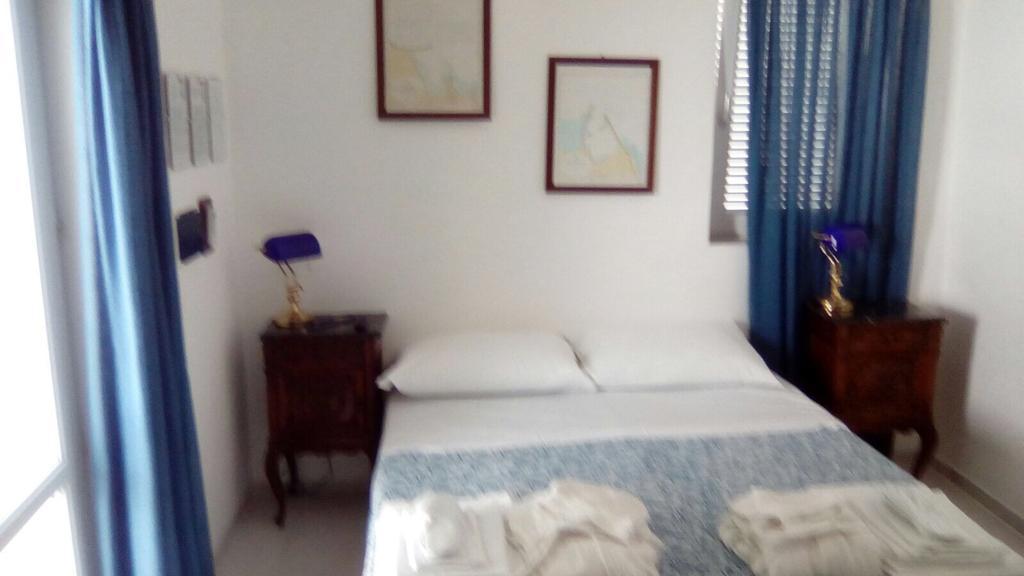 Cala Cavone Guest House Понца Екстер'єр фото